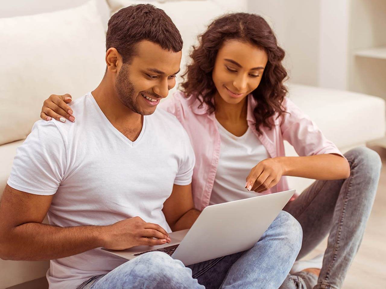 couple with laptop