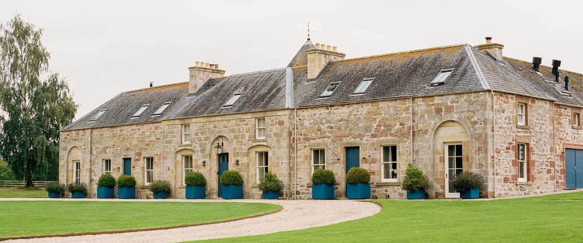 Dog-friendly-hotels-newhall-mains-scotland