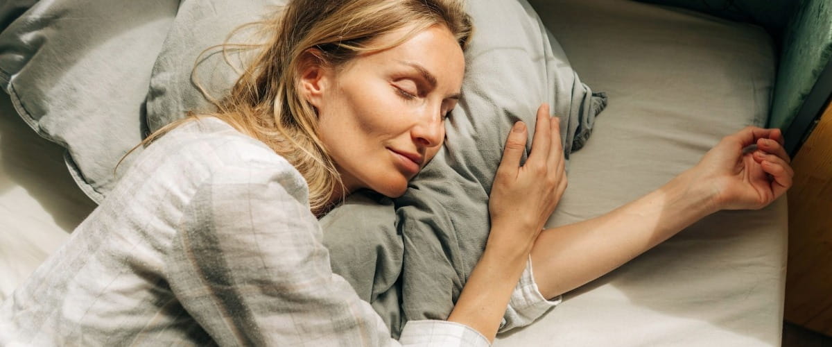 woman-sleeping-peacefully