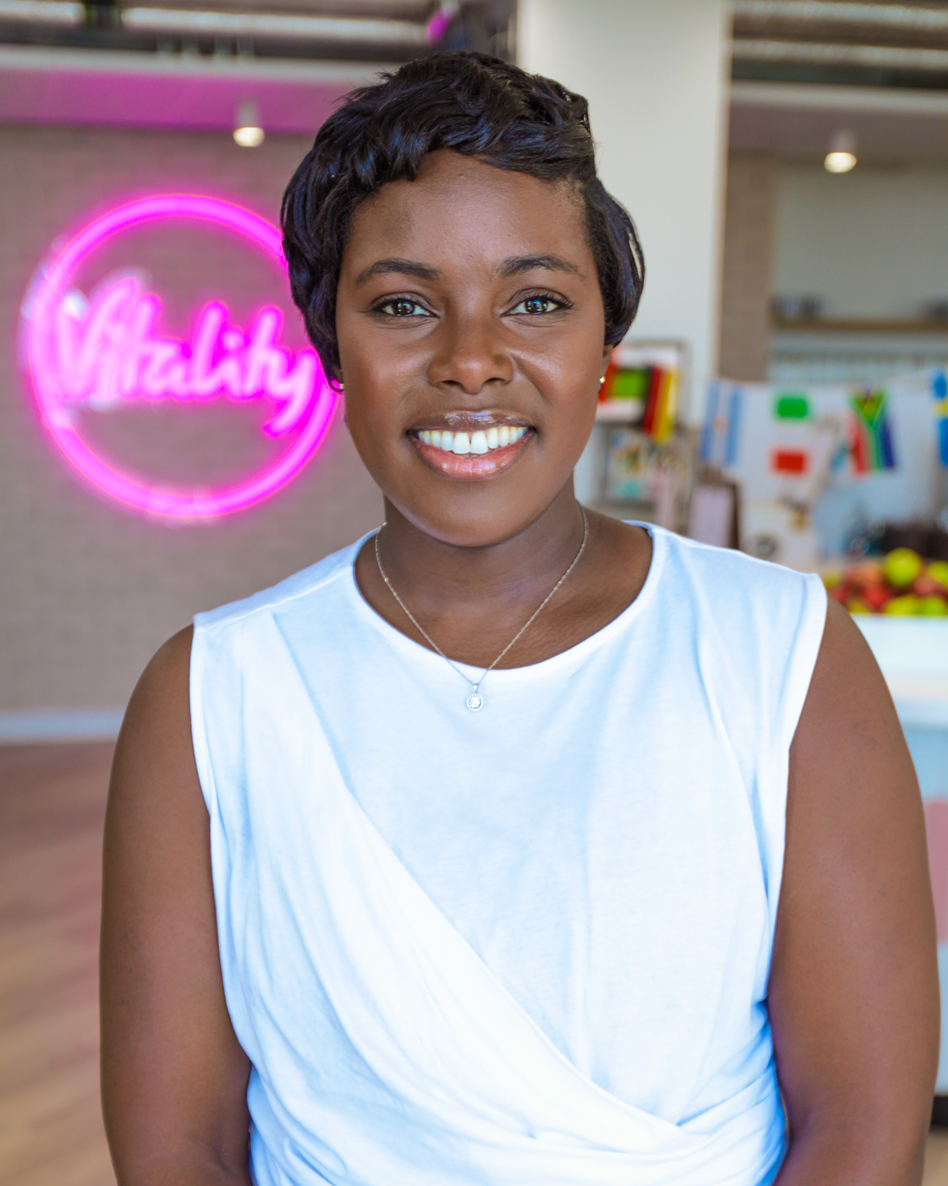 Yetty Headshot 2 (1)